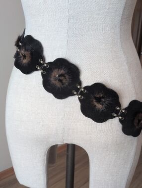 Fabulous Black Suede Flower Motif Womens Belt with Fur Accents